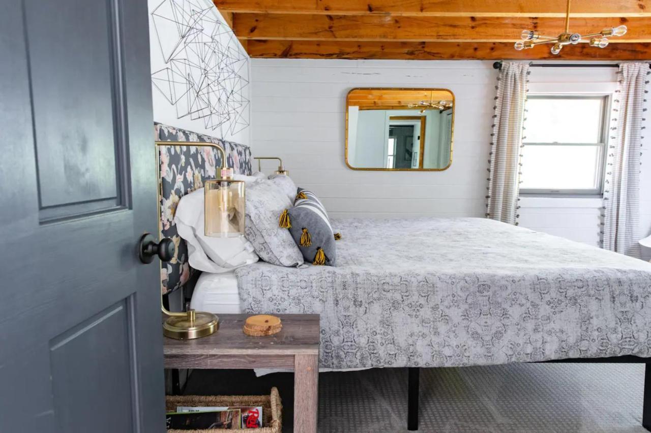 伯克利斯普林斯Hot Tub Charming & Chic Mountain Gem On Sleepy Creek别墅 外观 照片