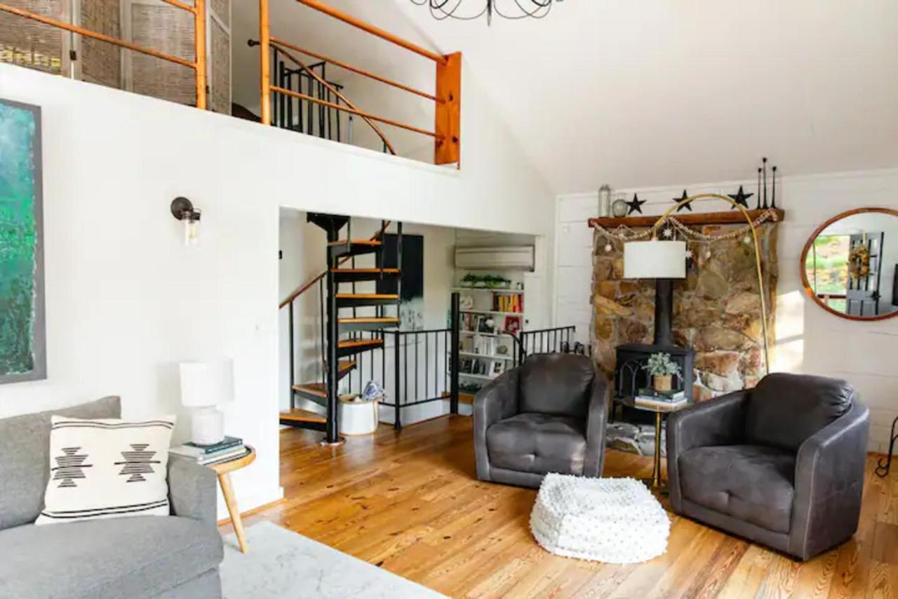 伯克利斯普林斯Hot Tub Charming & Chic Mountain Gem On Sleepy Creek别墅 外观 照片